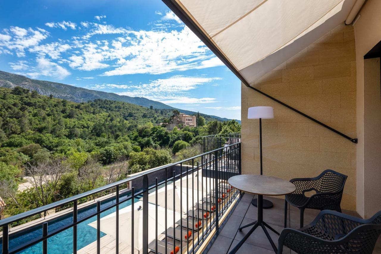 Hotel Sainte Victoire Vauvenargues エクステリア 写真